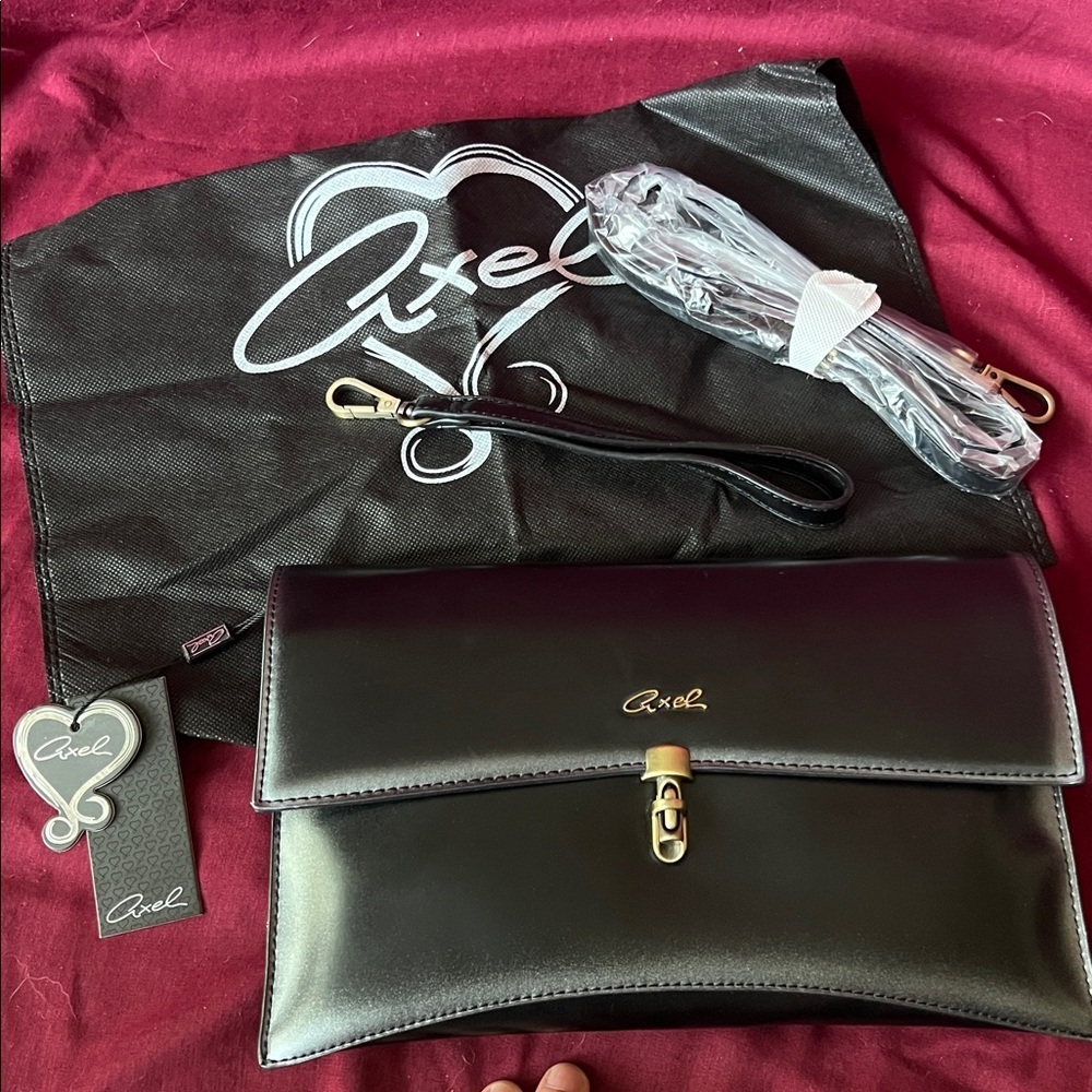 NWT Axel Ella Purse w/Adjustable Shoulder Strap & Clutch Strap Black Dust Bag